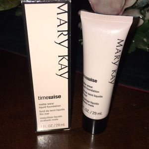 Mary Kay foundation Beige 4